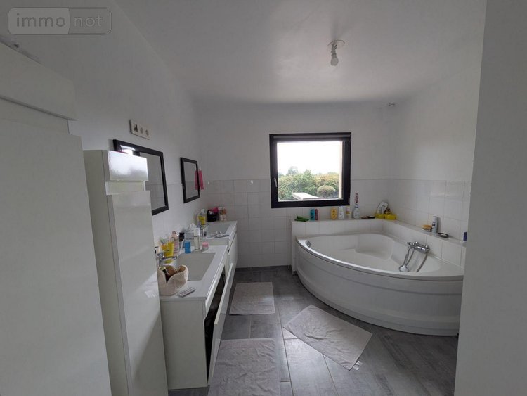 Maison a vendre Locunolé 29310 Finistère 198 m2  514305 euros