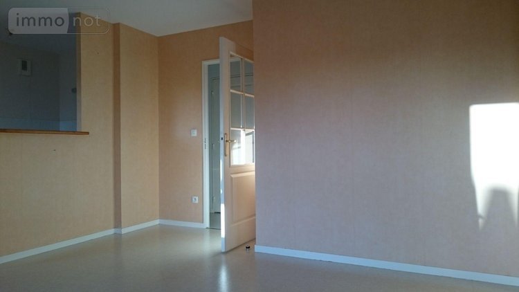 Location appartement Parthenay-de-Bretagne 35850 Ille-et-Vilaine 55 m2 3 pièces 702 euros