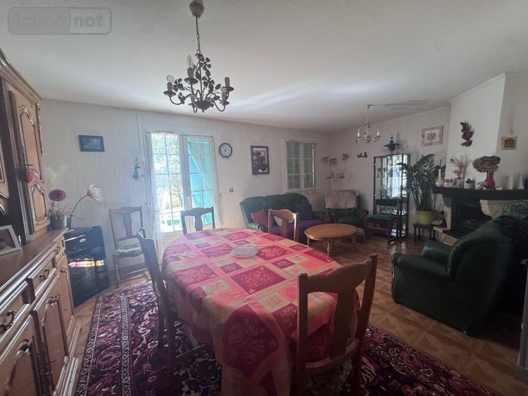 Maison a vendre Séreilhac 87620 Haute-Vienne 186 m2 8 pièces 179900 euros