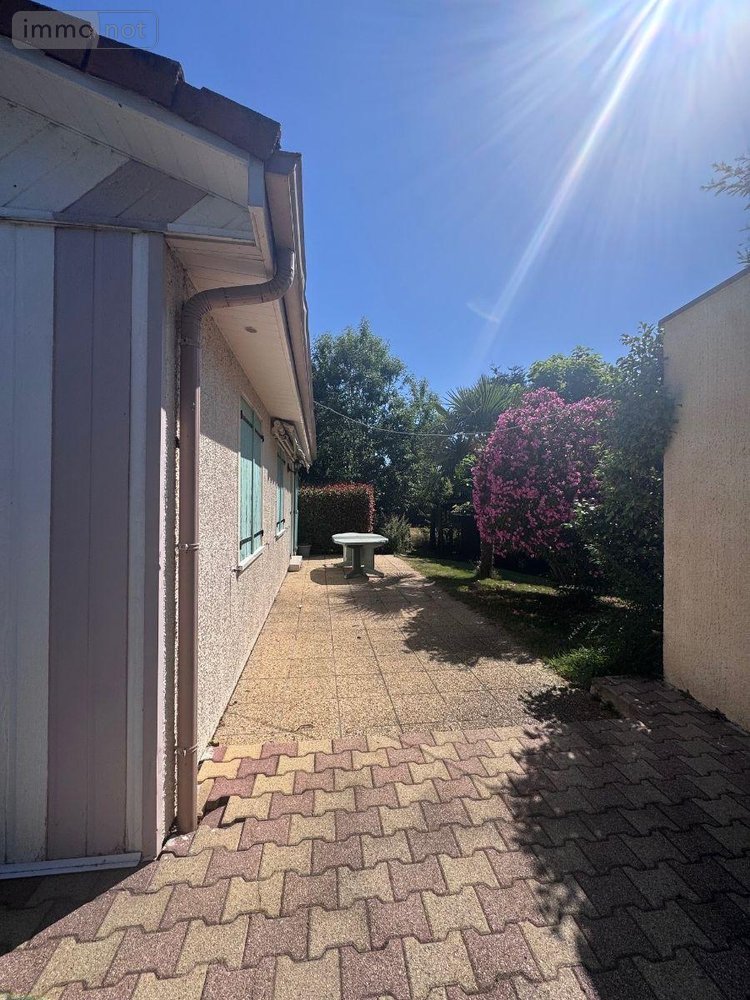 Maison a vendre Séreilhac 87620 Haute-Vienne 186 m2 8 pièces 179900 euros