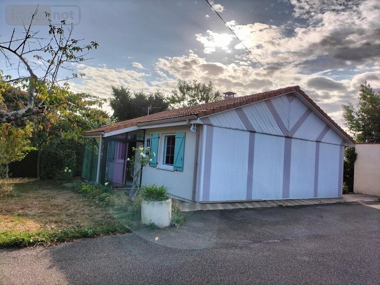 Maison a vendre Séreilhac 87620 Haute-Vienne 186 m2 8 pièces 179900 euros