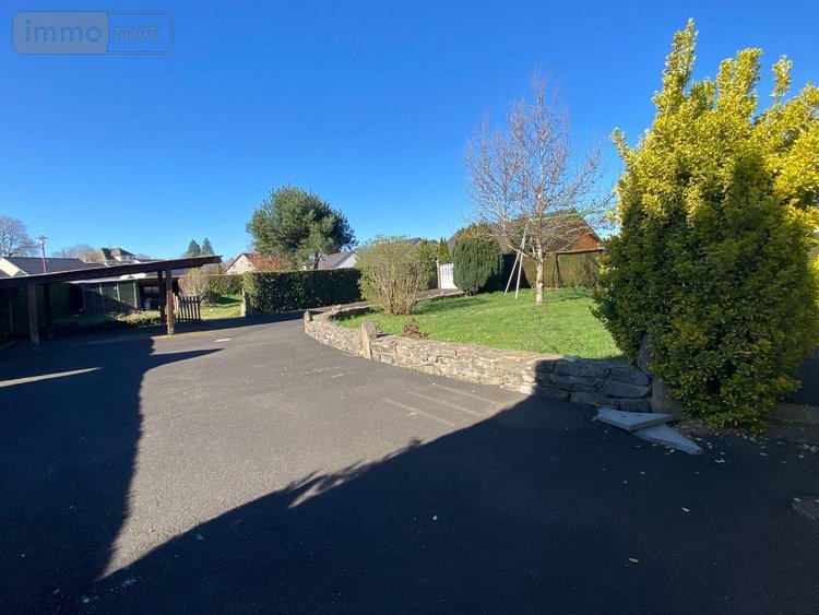 Maison a vendre Ally 15700 Cantal 110 m2  190800 euros