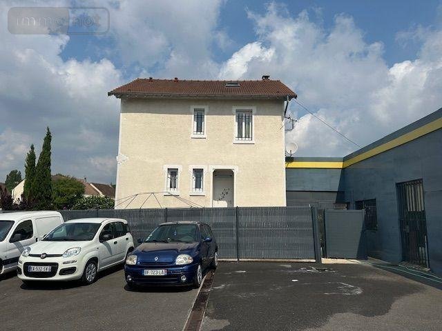 Fonds et murs commerciaux a vendre Saint-Brice-sous-Forêt 95350 Val-d'Oise 280 m2  1345000 euros