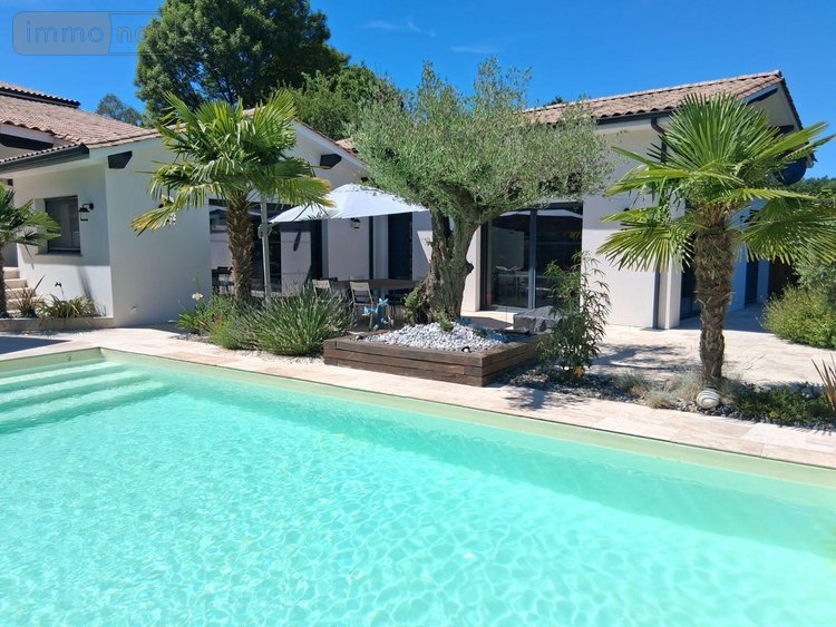 Maison a vendre Neuvicq 17270 Charente-Maritime 263 m2 8 pièces 988000 euros