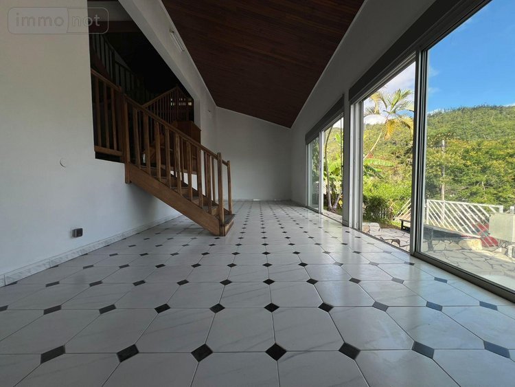 Maison a vendre Saint-Denis 97400 Réunion 131 m2 4 pièces 499000 euros