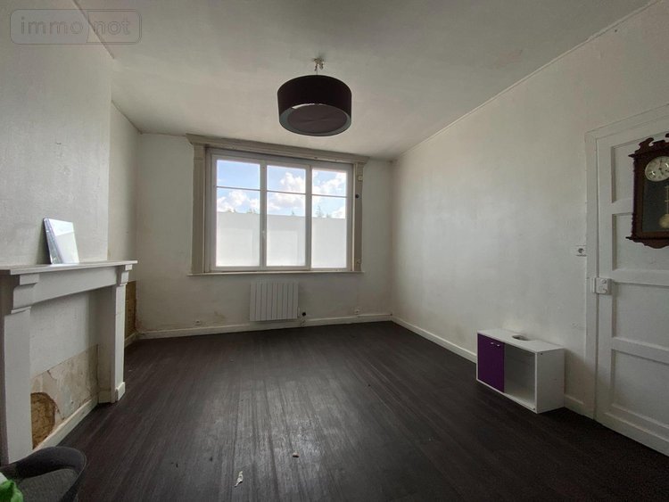 Immeuble a vendre Bailleul 59270 Nord 111 m2  189720 euros