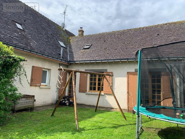 Maison a vendre Bridoré 37600 Indre-et-Loire 239 m2 8 pièces 158000 euros