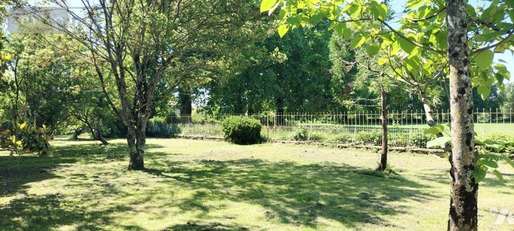 Maison a vendre Périgné 79170 Deux-Sèvres 338 m2 10 pièces 435700 euros