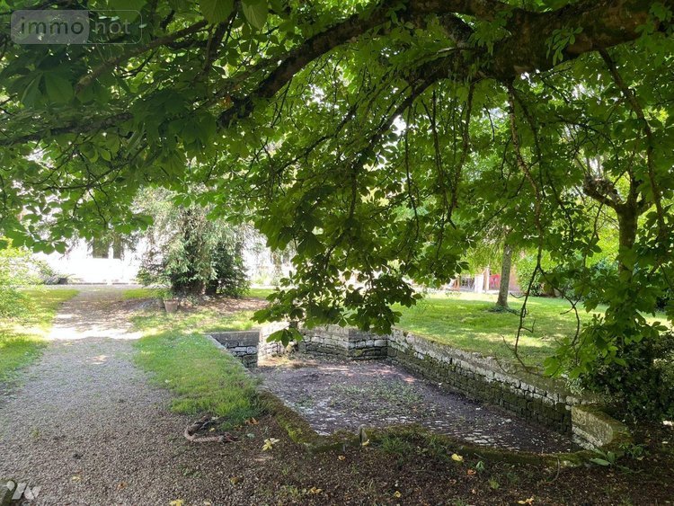 Maison a vendre Périgné 79170 Deux-Sèvres 338 m2 10 pièces 435700 euros