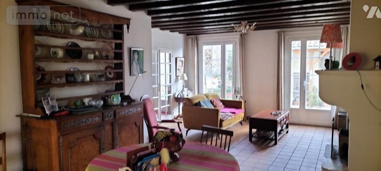Maison a vendre Périgné 79170 Deux-Sèvres 270 m2 11 pièces 229700 euros