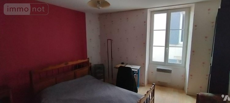 Immeuble a vendre Dampierre-sur-Boutonne 17470 Charente-Maritime 106 m2  147300 euros