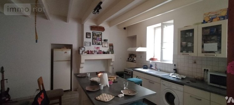Immeuble a vendre Dampierre-sur-Boutonne 17470 Charente-Maritime 106 m2  147300 euros
