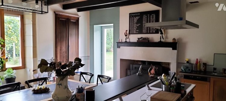 Maison a vendre Sainte-Soline 79120 Deux-Sèvres 161 m2 5 pièces 178200 euros