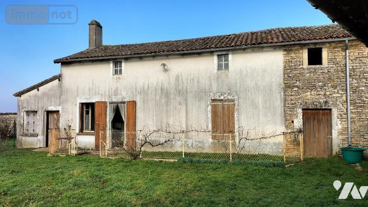 Maison a vendre Vanzay 79120 Deux-Sèvres 71 m2 3 pièces 33600 euros