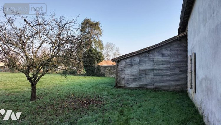 Maison a vendre Vanzay 79120 Deux-Sèvres 71 m2 3 pièces 33600 euros