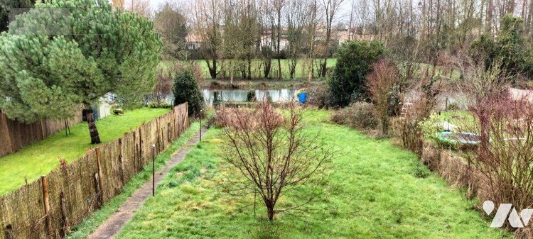 Maison a vendre Pamproux 79800 Deux-Sèvres 138 m2 5 pièces 75100 euros