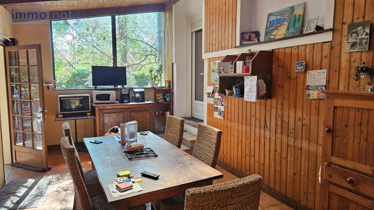 Maison a vendre L'Éguille 17600 Charente-Maritime 220 m2 10 pièces 283200 euros