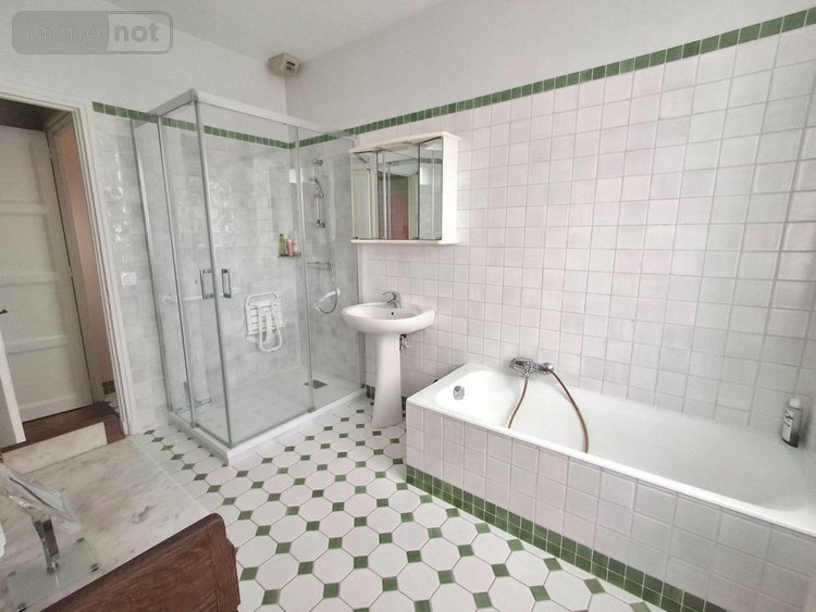 Maison a vendre Écouché-les-Vallées 61150 Orne 175 m2 8 pièces 189000 euros