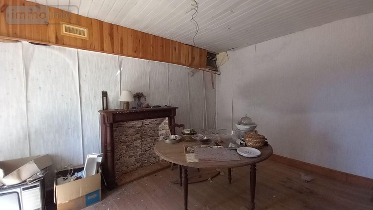 Maison a vendre Marcenat 15190 Cantal 107 m2  75000 euros