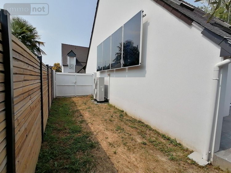 Location maison Bruz 35170 Ille-et-Vilaine 100 m2 5 pièces 1200 euros