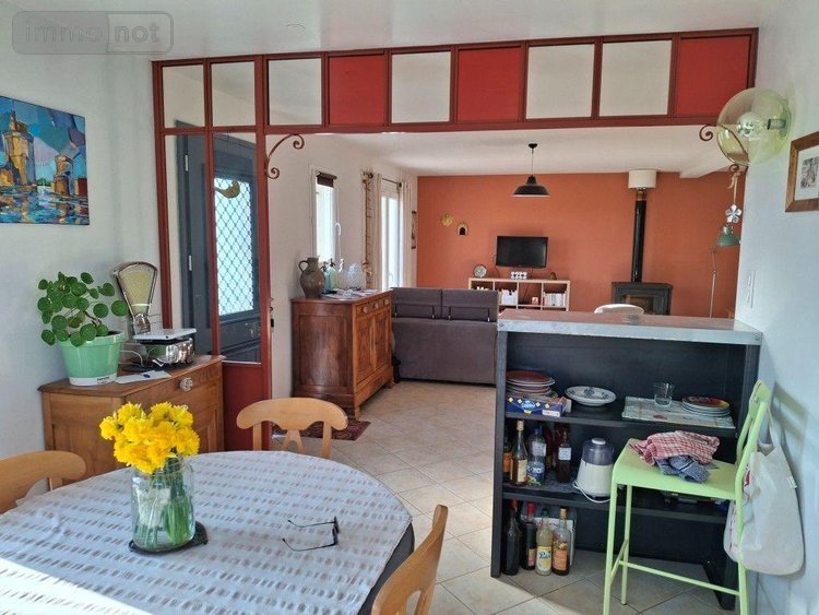 Maison a vendre Le Vigean 15200 Cantal 120 m2 7 pièces 252000 euros