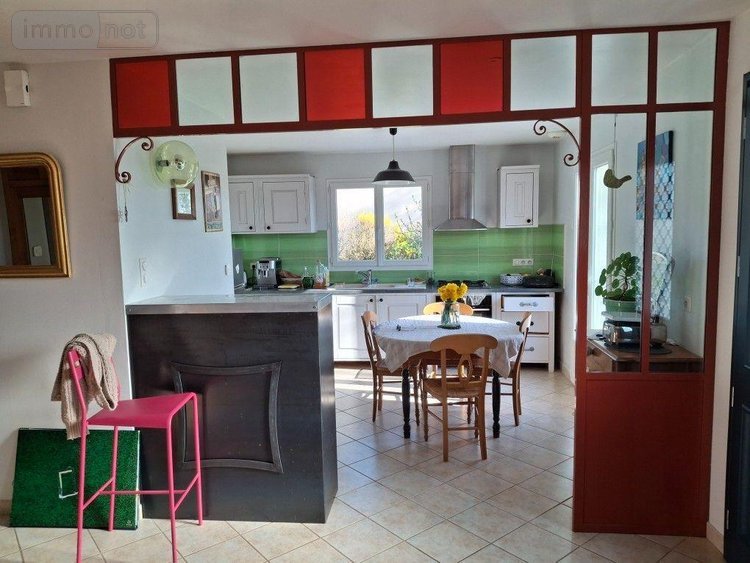 Maison a vendre Le Vigean 15200 Cantal 120 m2 7 pièces 222600 euros