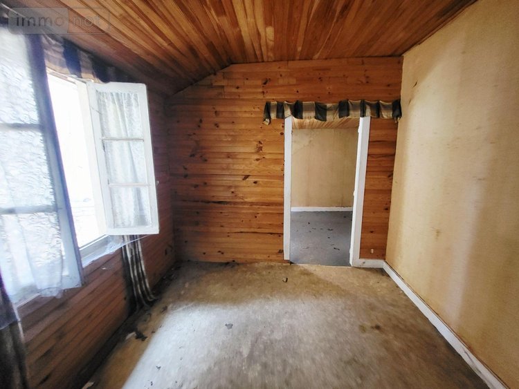 Maison a vendre Neuvic 19160 Corrèze 100 m2 4 pièces 18000 euros