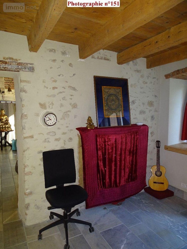 Maison a vendre Francin 73800 Savoie 200 m2  180000 euros