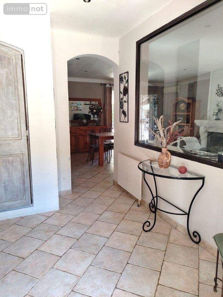 Maison a vendre Mouriès 13890 Bouches-du-Rhône 145 m2 7 pièces 890000 euros