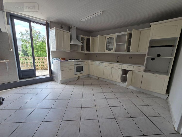 Immeuble a vendre Limoges 87000 Haute-Vienne  227000 euros