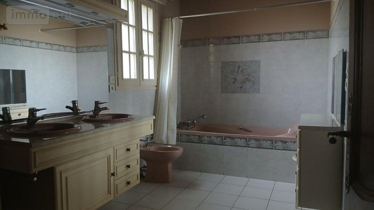 Maison a vendre Forges-les-Eaux 76440 Seine-Maritime 229 m2 7 pièces 468000 euros