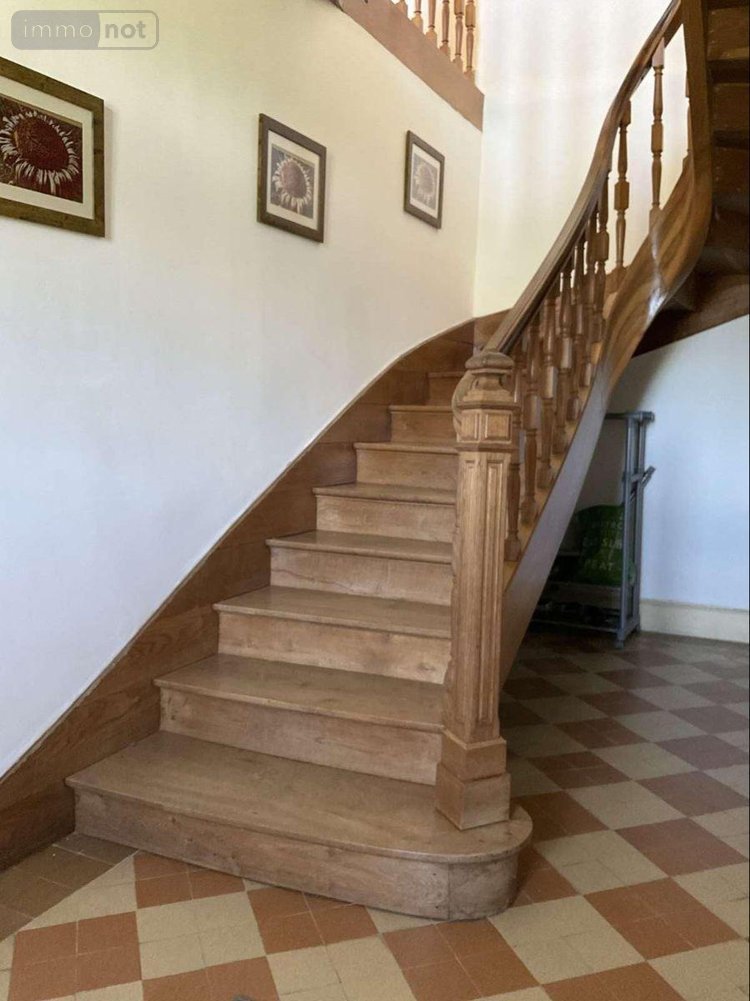 Maison a vendre Gourdon 46300 Lot 160 m2 5 pièces 223000 euros