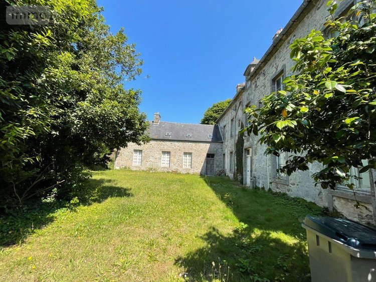 Maison a vendre Saint-Pol-de-Léon 29250 Finistère 370 m2 18 pièces 456200 euros