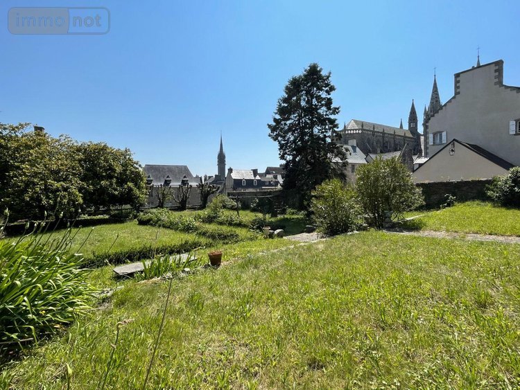 Maison a vendre Saint-Pol-de-Léon 29250 Finistère 370 m2 18 pièces 456200 euros