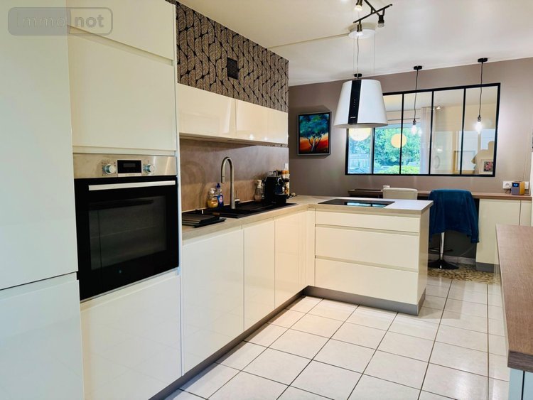 Appartement a vendre Brest 29200 Finistère 96 m2 6 pièces 182875 euros