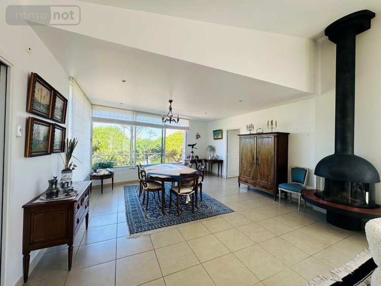 Maison a vendre Trégastel 22730 Côtes-d'Armor 180 m2 6 pièces 927220 euros