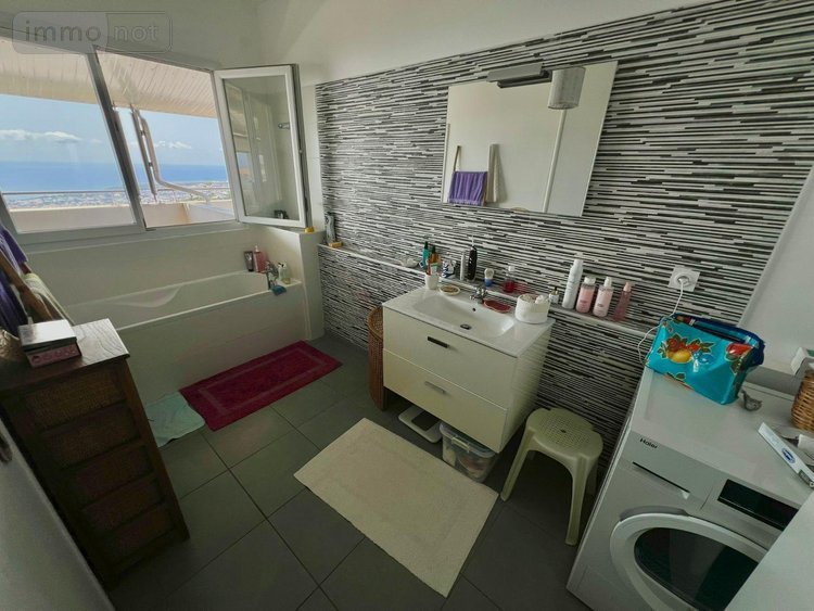 Appartement a vendre Saint-Denis 97400 Réunion 71 m2 3 pièces 233200 euros