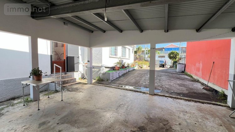 Maison a vendre Sainte-Clotilde 97490 Réunion 94 m2 4 pièces 468500 euros