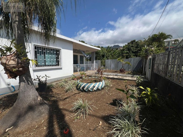 Maison a vendre Sainte-Clotilde 97490 Réunion 94 m2 4 pièces 468500 euros