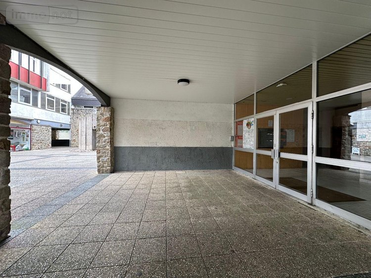 Fonds et murs commerciaux a vendre Quimper 29000 Finistère 102 m2  105760 euros