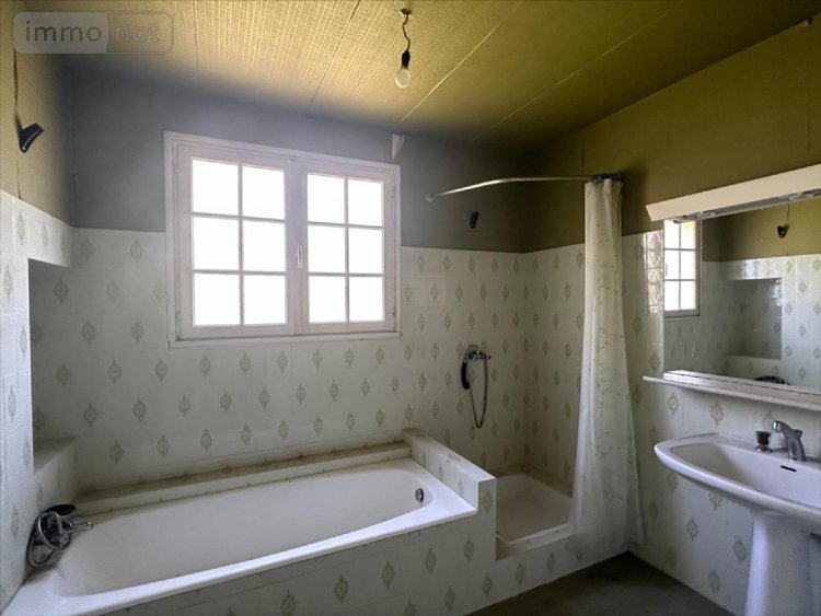 Maison a vendre Carhaix-Plouguer 29270 Finistère 162 m2 5 pièces 136479 euros