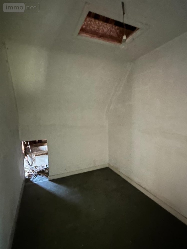 Maison a vendre Carhaix-Plouguer 29270 Finistère 162 m2 5 pièces 136479 euros