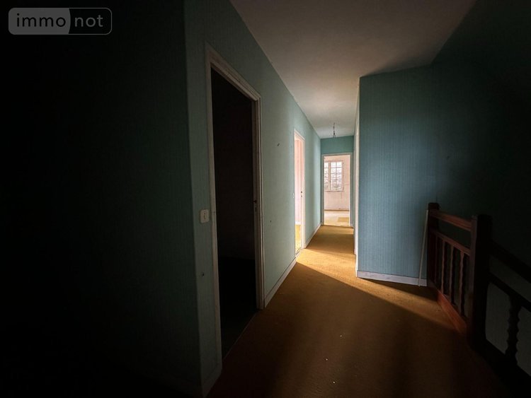 Maison a vendre Carhaix-Plouguer 29270 Finistère 162 m2 5 pièces 136479 euros