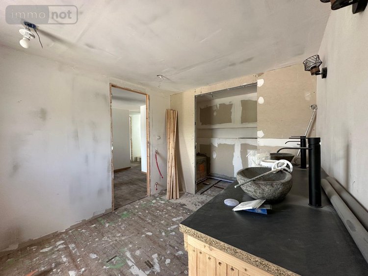 Maison a vendre Leuhan 29390 Finistère 250 m2 6 pièces 159820 euros