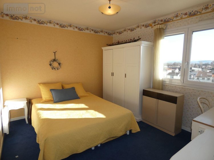 Appartement a vendre Gerzat 63360 Puy-de-Dôme 92 m2 4 pièces 147000 euros