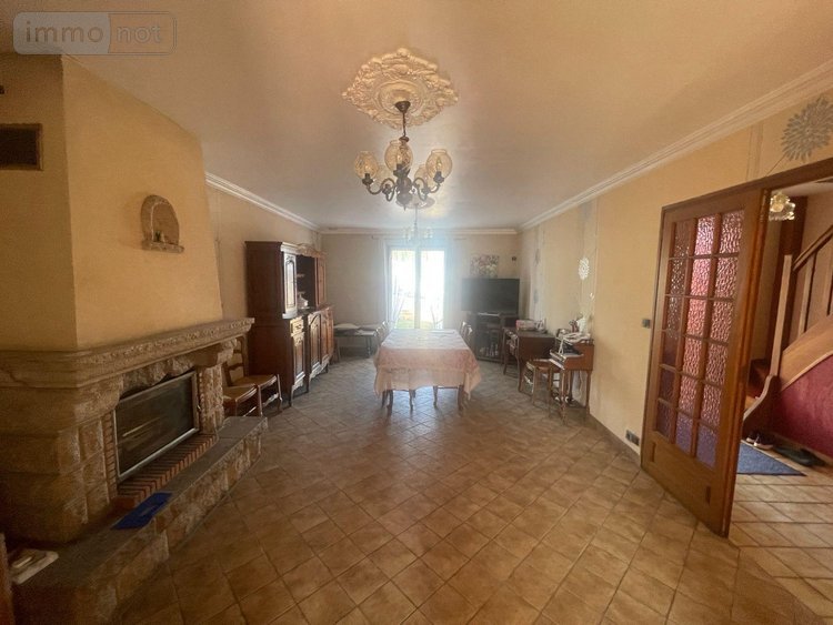 Maison a vendre Le Grand-Lucé 72150 Sarthe 129 m2 10 pièces 178400 euros