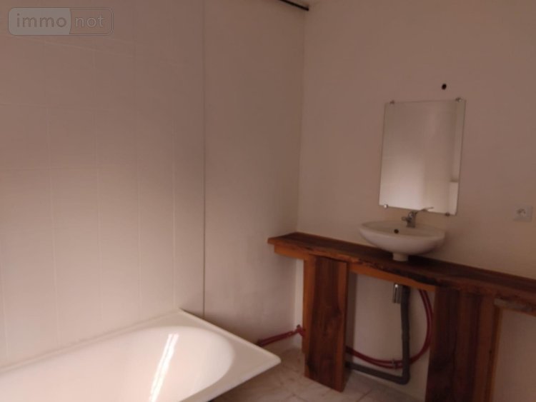 Maison a vendre Mayet 72360 Sarthe 74 m2 8 pièces 54800 euros