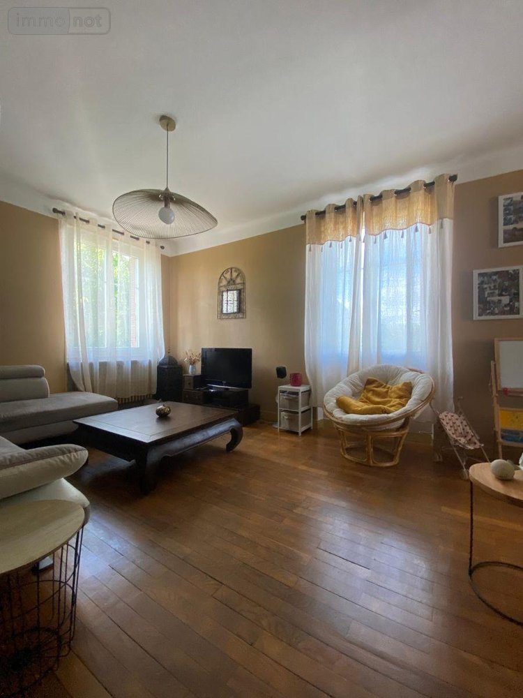 Maison a vendre Charnay-lès-Mâcon 71850 Saône-et-Loire 138 m2 7 pièces 295000 euros