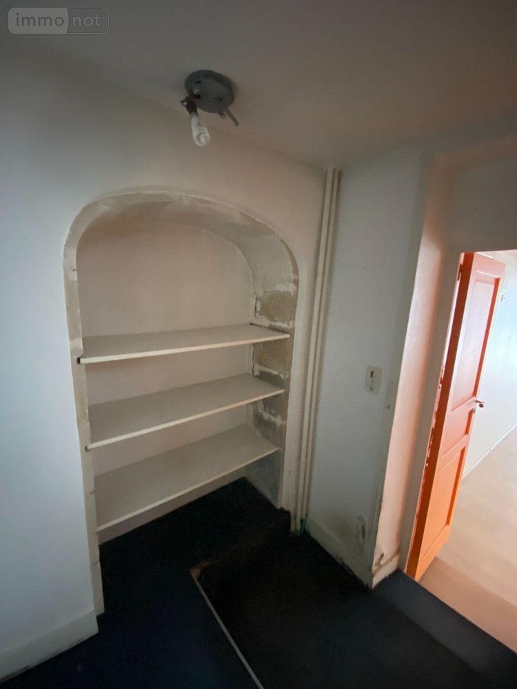 Immeuble a vendre Preuilly-sur-Claise 37290 Indre-et-Loire 120 m2  69000 euros