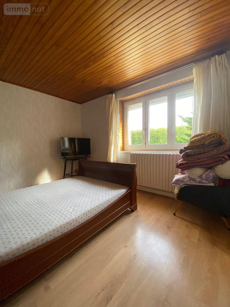 Maison a vendre Azé 71260 Saône-et-Loire 98 m2 5 pièces 225750 euros